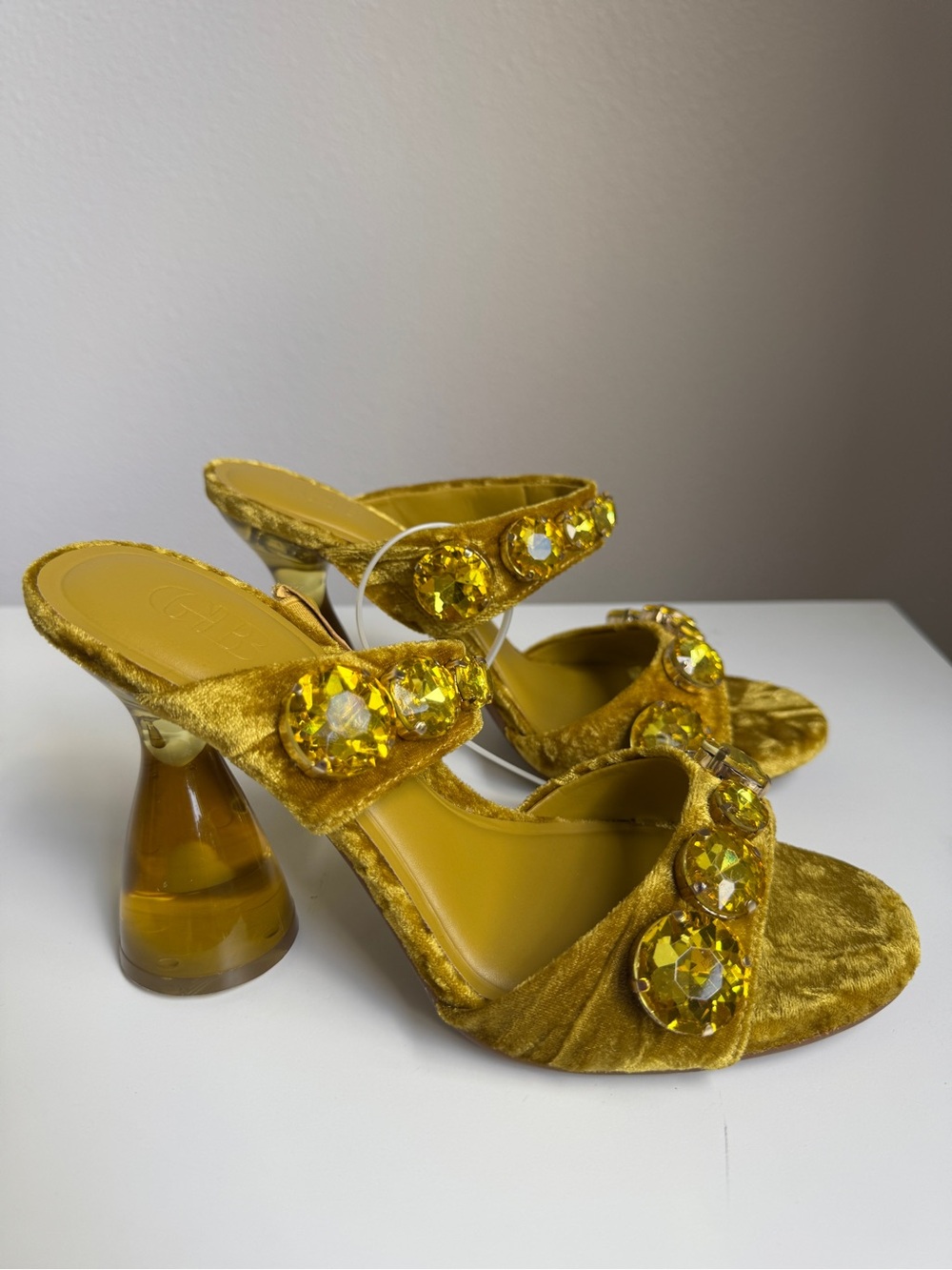 NWT Gianni Bini News-Flash Velvet Jewel Ornament Dress Slide Sandals Sz 6,5 - Picture 9 of 13